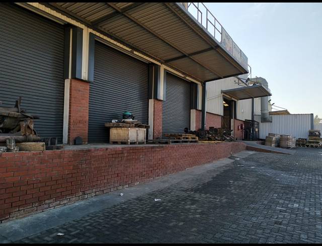 4,575M² WAREHOUSE FOR SALE IN DENVER